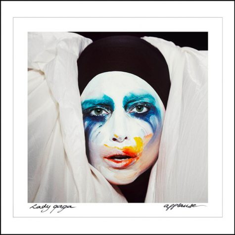 Lady Gaga’s new look pops