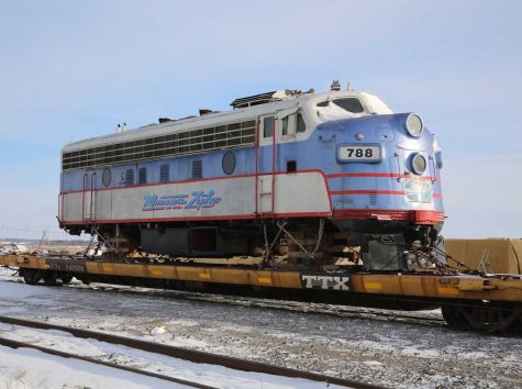 Zephyr Train departs from Stillwater