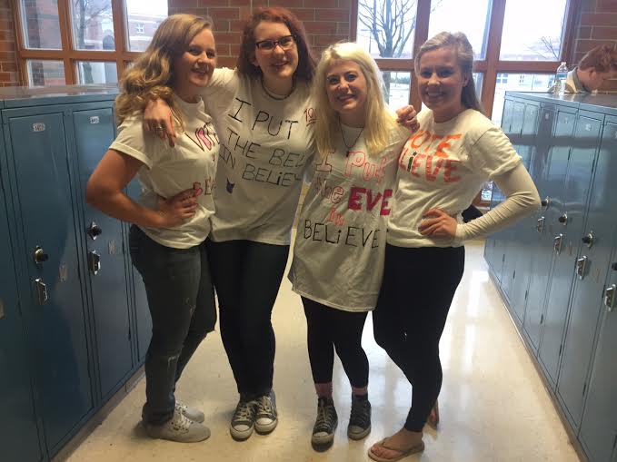 Our newest Student Council Presidents Eve Thompson and Isabel Day pose with both of their senior sisters Ivy Thompson and Montana Day on the day of elections.