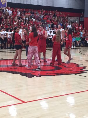 Students show Pony pride, welcome back Pep Fest