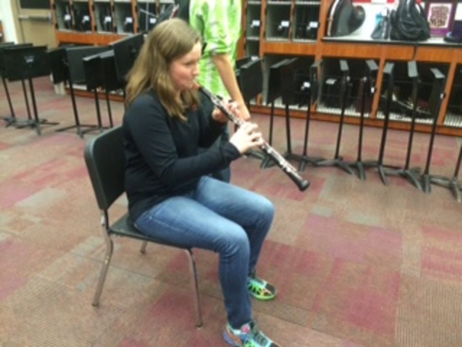 Kristen Diederichs plays Mozart’s Concerto in C Major for oboe, this time on her own oboe, which was not the case at her audition. “I had a little bit of an issue the day before my audition. My oboe cracked, so I was not able to play on my oboe, but thankfully I was able to borrow one from somebody else,” Diederichs says. 