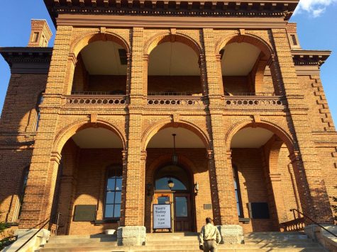 The incredibly interesting Historic Courthouse in downtown Stillwater was chosen for the venue for the Con Amici orchestra concert.  Last year, Con Amici played at the courthouse as well.  This building was made in 1870, but still hosts many events to this day.  “I played at the courthouse last year for Con Amici as well,” junior Matt Dietrich says.
