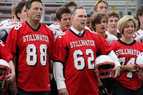 Howlett (#62) had a strong will to live. What was most important to him was the relationships he held with his students, participating in school events and living in the present. A former administrator at many local schools, Howlett got every involved in sports. Donna Howlett, Howlett’s wife says, “There are even kids who remember him from Benilde St. Margaret’s where he started the girls hockey program, or Centennial, where he was the varsity volleyball coach- he really revamped program when they were in a slump.”