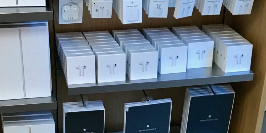 The packaging of the Apple air pods has a really cool design that draws attention to the shopper. “The packaging is a really sleek design that makes the air pods look cool even before seeing them,” sophomore Ryan Colburn said.
