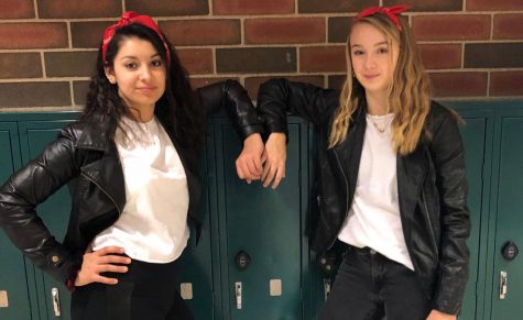 Student council members junior Lyxie Moosai and Jenna Yingling dress up for throwback day during BLAST week. Each day of the week offers a new theme to dress up for and show off school spirit.