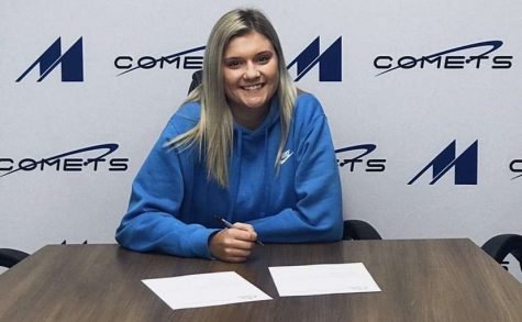 Cote ‘scores’ with her commitment after high school