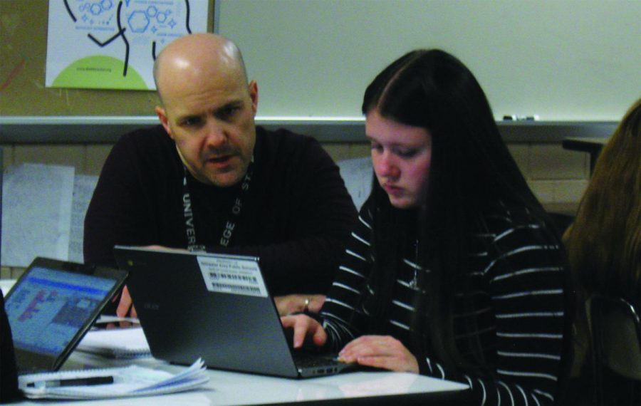 English teacher Andrew Smith talks with a student on Nov. 13 during FLEX time. Smith listens to what his students have to say. 
