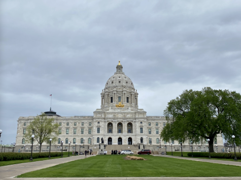 The Minnesota State Capitol building in St. Paul, Minnesota houses the Minnesota Senate, Minnesota House of Representatives, the office of the Attorney General, the office of the Governor and also includes a chamber for the Minnesota Supreme Court.