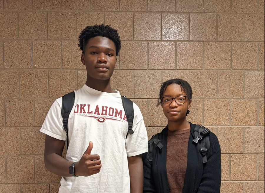 Oyintare Porbeni and Oyinpreye Porbeni received the College Board African American Recognition Program award. Both of them have an opportunity to connect with universities and colleges with this award.