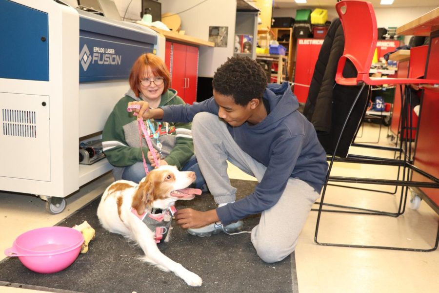 While building a prosthetic for the three legged dog, the students got to form a friendly bond with the animal and owner. Their goal was to make a comfortable and easy-to-use device for the dog. 