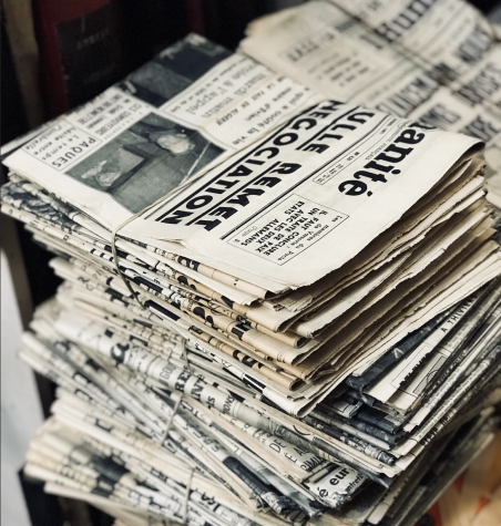Stack of newspapers from multiple different news organizations. With news becoming so opinionated, it creates a major issue with how to find real facts and reliable statistics.