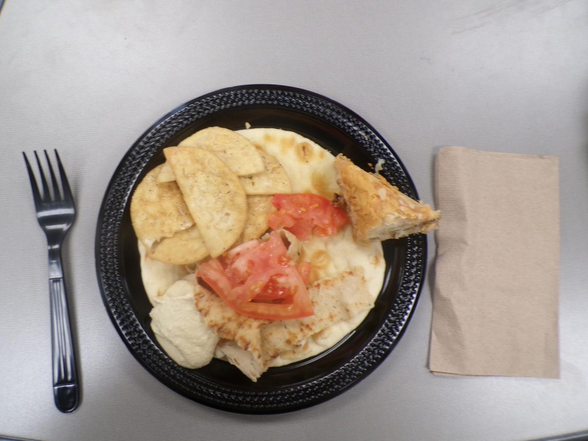 Ready to eat. Warm pita, juicy chicken, creamy hummus, and bold Mediterranean flavor in each and every bite.