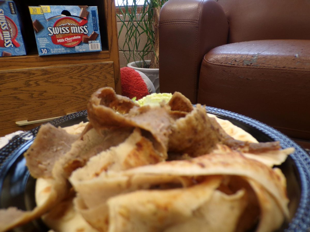 The two meats mixed with each other really made your mouth water in enjoyment. Though the outcome wasn't as expected.