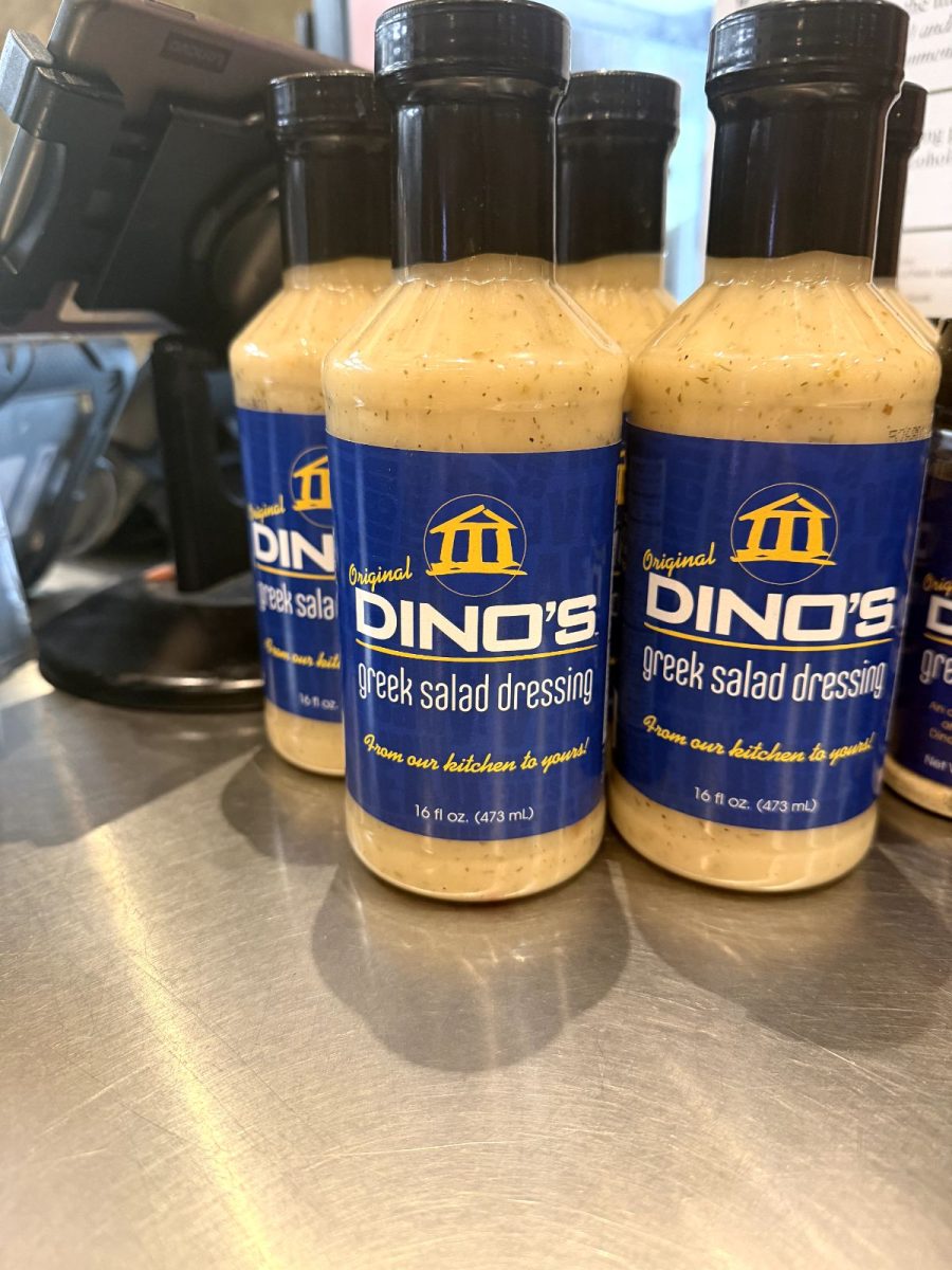 Dino’s Greek seasoning is aggressively flavorful, with garlic and lemon hitting first and a hint of saltiness that follows shortly after. It's built to mix perfectly with your choice of protein or a delicious salad. It's a smooth texture as well as yellowish brown coloring, all inside Dino's blue label.