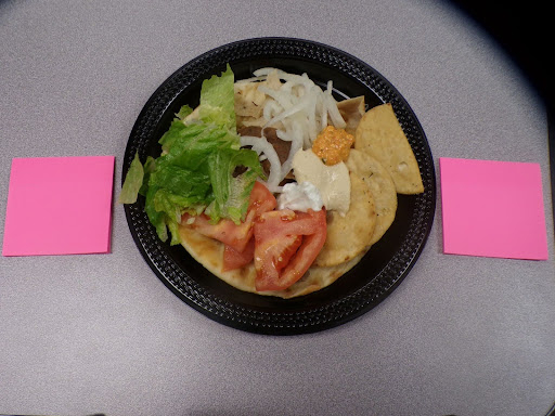 Sticky notes are there to jot down the natural flavors of the gyro from both ends of the plate. Now that you can see almost every ingredient, the sauces greatly had the most unique taste of all the ingredients tasted.